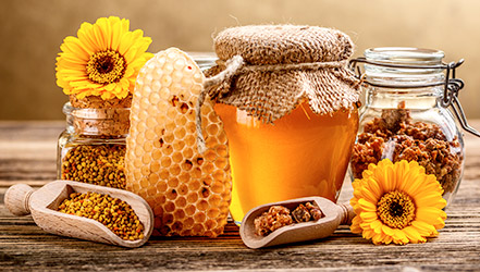 Мед и полезные продукты