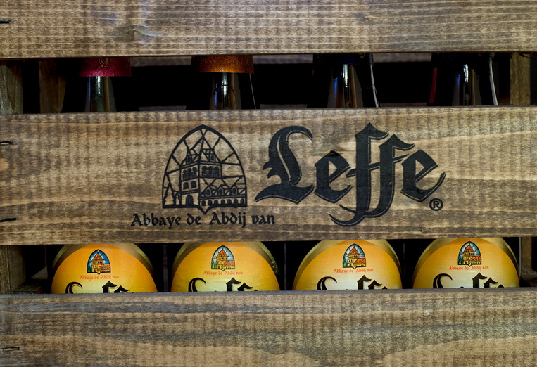 Пиво Leffe